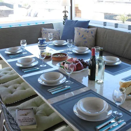 Paraiso, Heated Pool, Hottub, Roof Terrace, Wifi, Sea Views Villa *