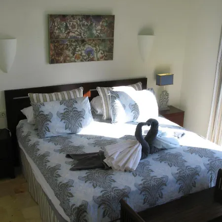 Paraiso, Heated Pool, Hottub, Roof Terrace, Wifi, Sea Views *