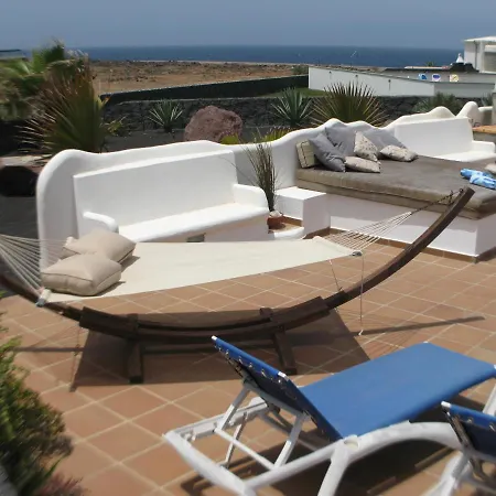 Villa Paraiso, Heated Pool, Hottub, Roof Terrace, Wifi, Sea Views *