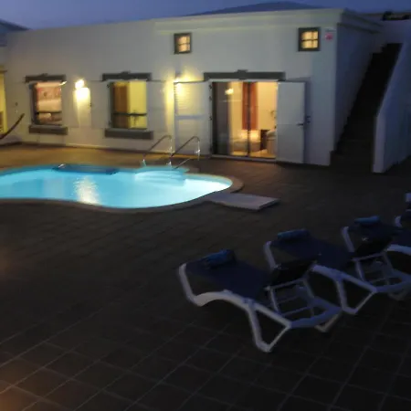 Paraiso, Heated Pool, Hottub, Roof Terrace, Wifi, Sea Views Villa *
