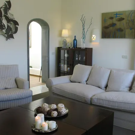 Paraiso, Heated Pool, Hottub, Roof Terrace, Wifi, Sea Views