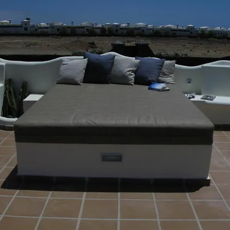 Paraiso, Heated Pool, Hottub, Roof Terrace, Wifi, Sea Views Villa Playa Blanca (Lanzarote)